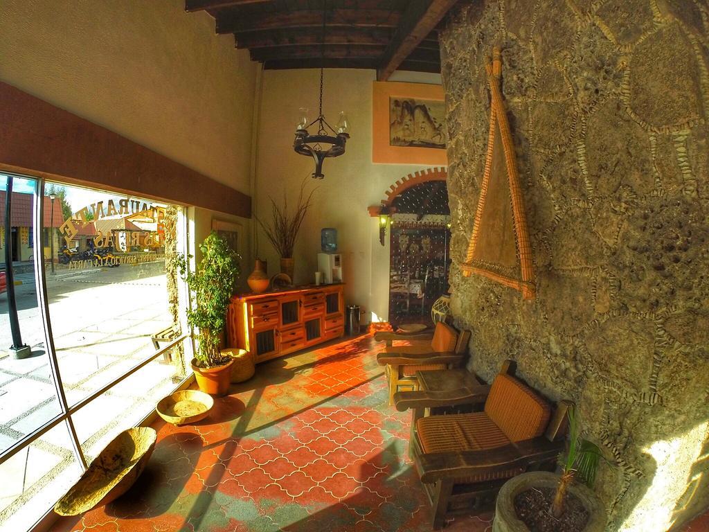 Hotel Parador Santa Cruz Creel Eksteriør bilde