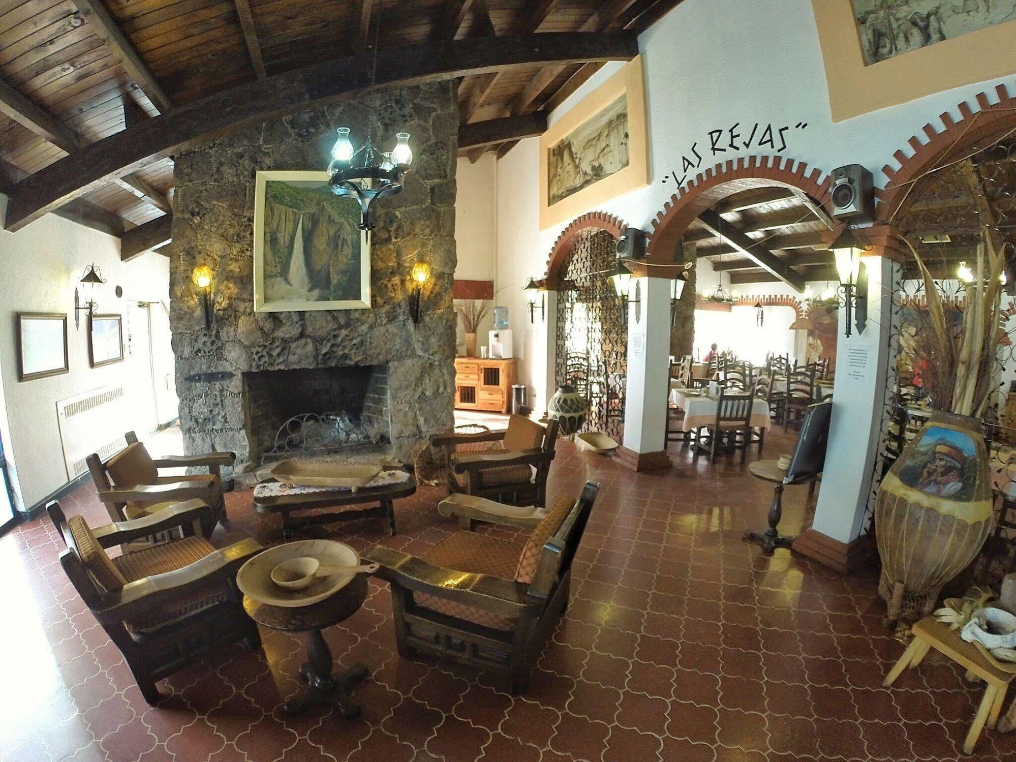 Hotel Parador Santa Cruz Creel Eksteriør bilde